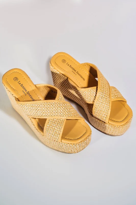 Bulky Summer Sandals - Beige