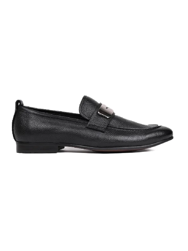 Men Black Textured Loafers