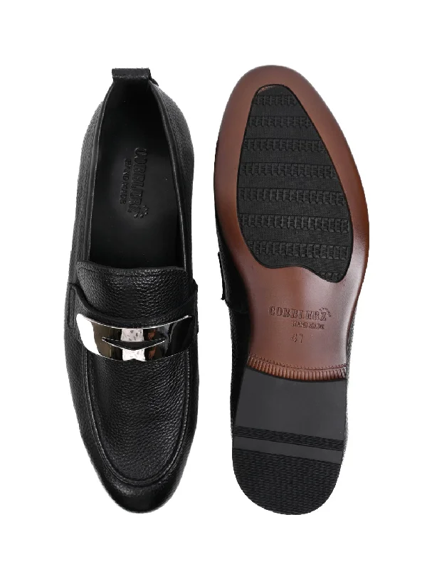 Men Black Textured Loafers